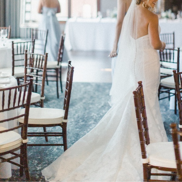 Anne barge Blue Willow mermaid wedding gown dress floral appliqué - Picture 7 of 13